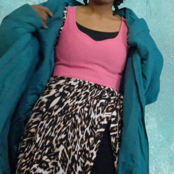 CALVIN KLEIN V-Neck Leopard Print Wrap Dress - Picture 4 of 7